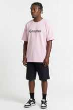 Camiseta Compton Oversized Classic Rosa