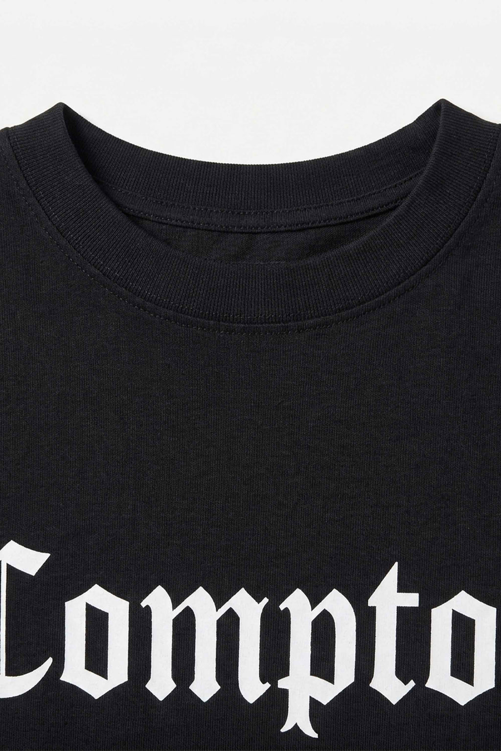 Camiseta Oversized Compton Streetwear Clássica Preta