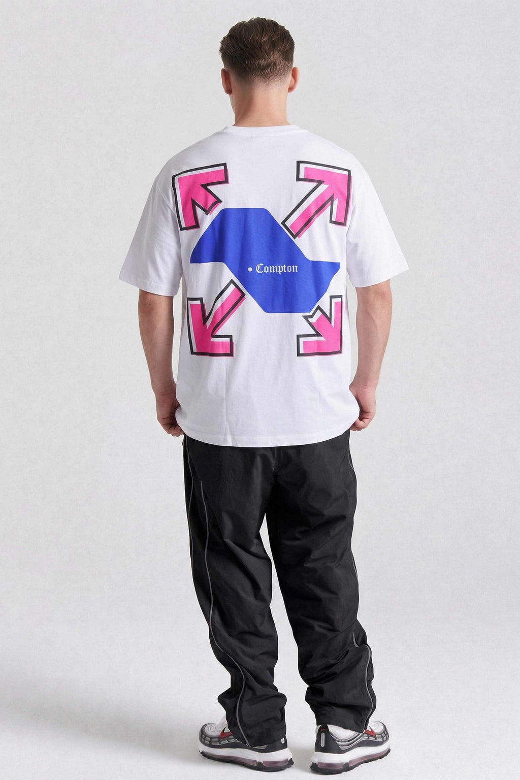 Camiseta Compton Oversized Locations Branca
