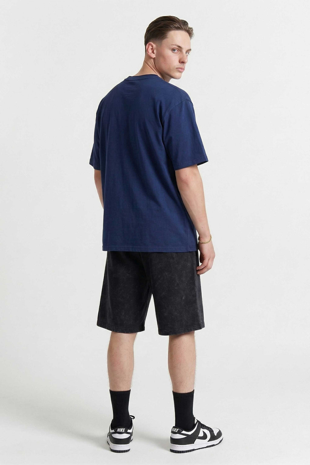 Camiseta Compton Oversized Logo Refletivo Marinho
