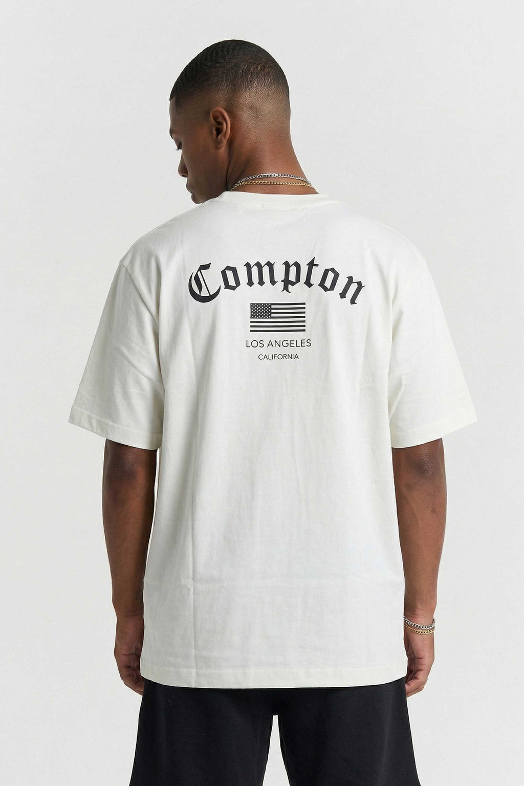 Camiseta Compton Oversized Los Angeles Flag Off White