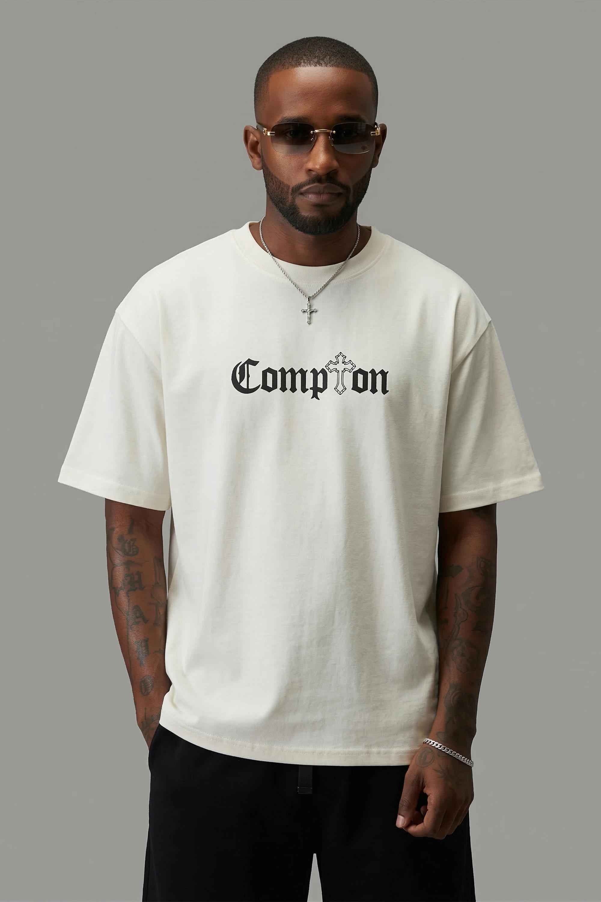 Camiseta Compton Oversized Tupac Off White