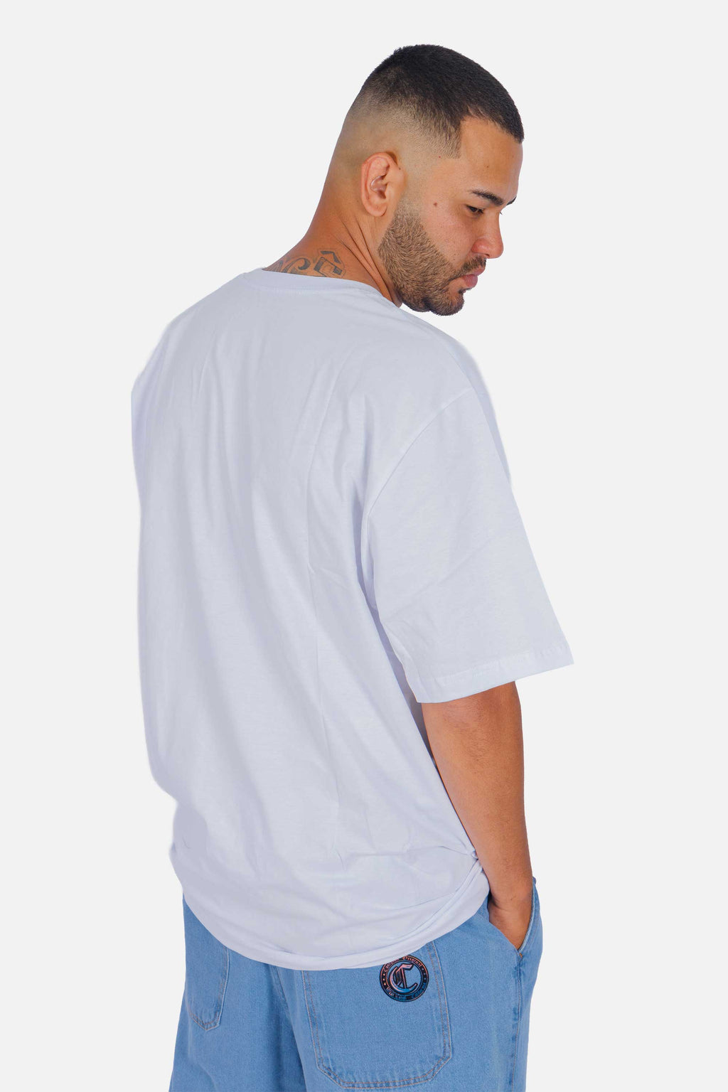Camiseta Compton Oversized Classic Branca