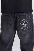 Calça Jeans Baggy Compton Script Cross Preta Estonada