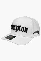 Boné Compton Aba Curva Snapback Classic Branco