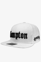Boné Compton Aba Reta Snapback Classic Branco