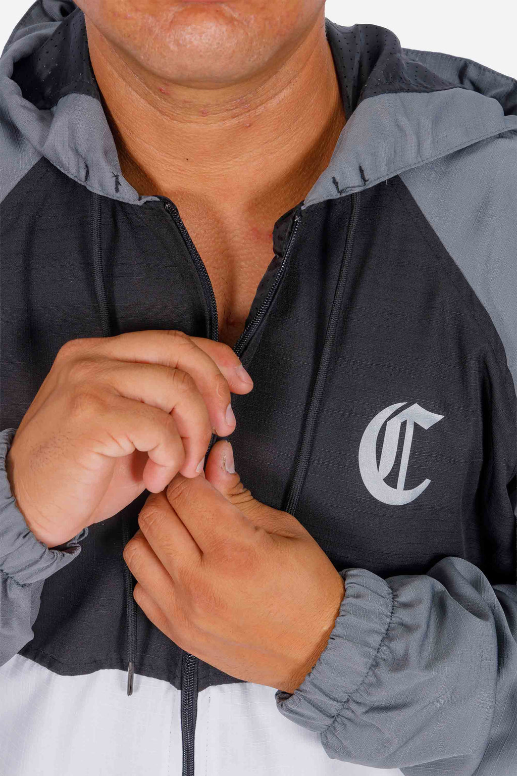 Jaqueta Compton Corta Vento Logo Refletivo Cinza