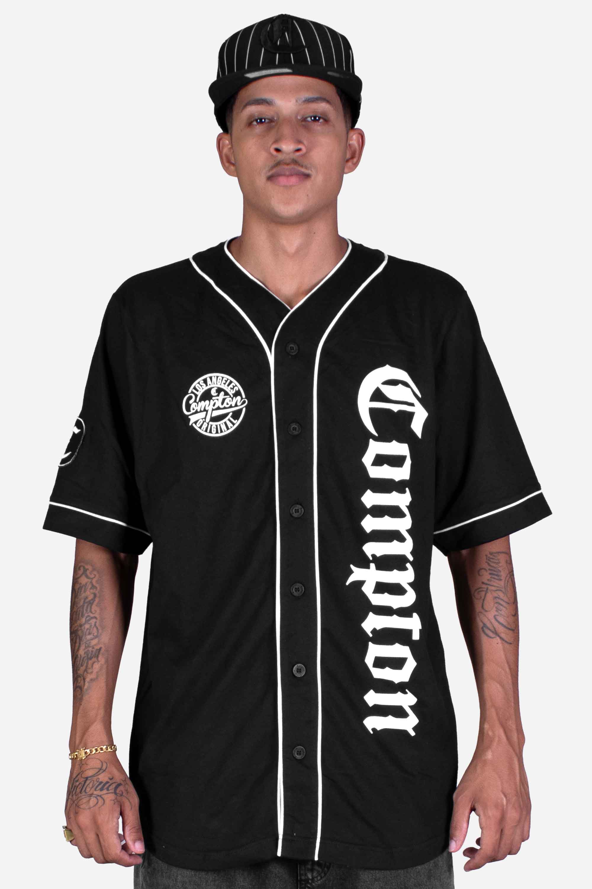 Camisa De Botão Baseball Compton Logo Preta - COMPTON