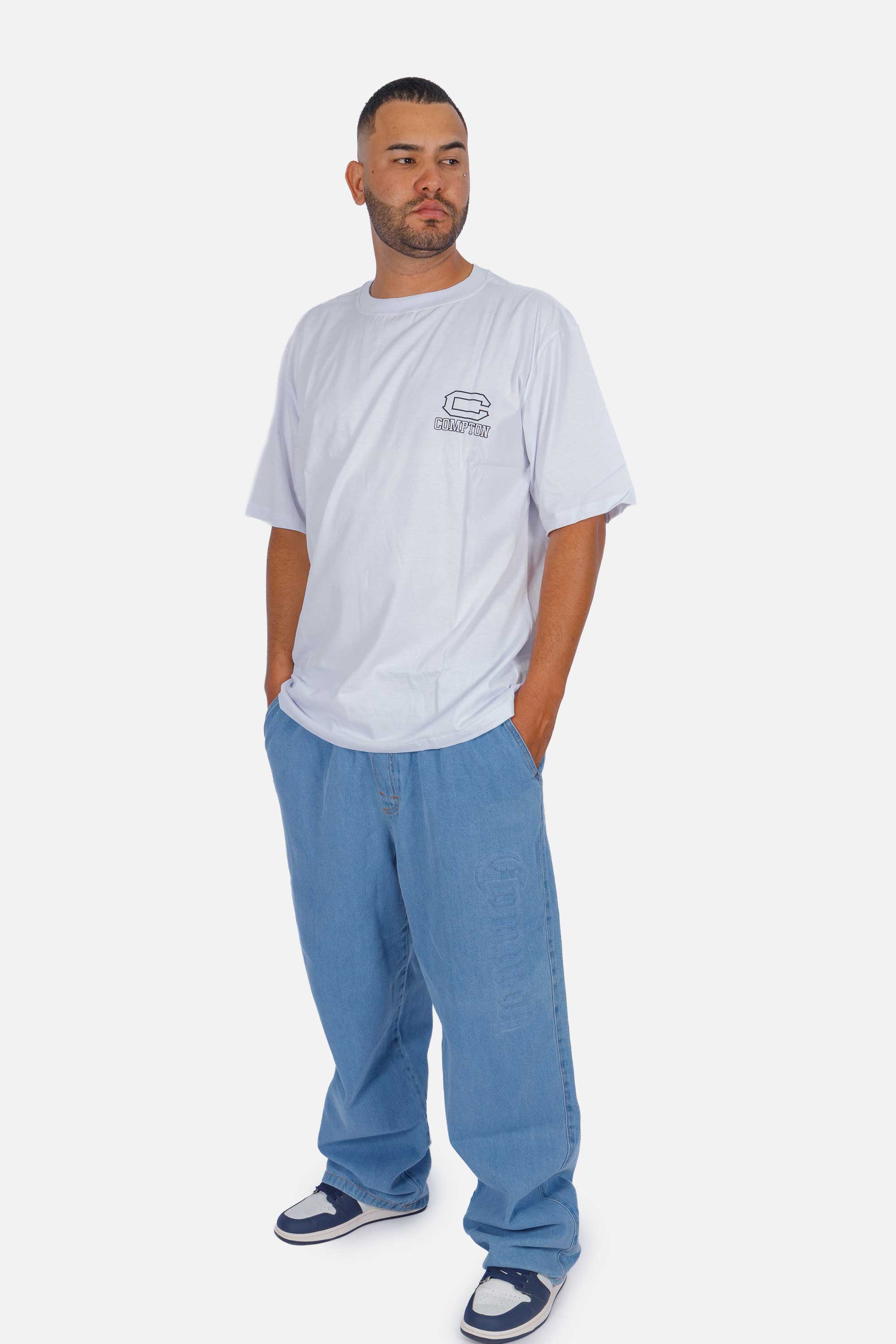 Camiseta Compton Oversized Illusion Branca
