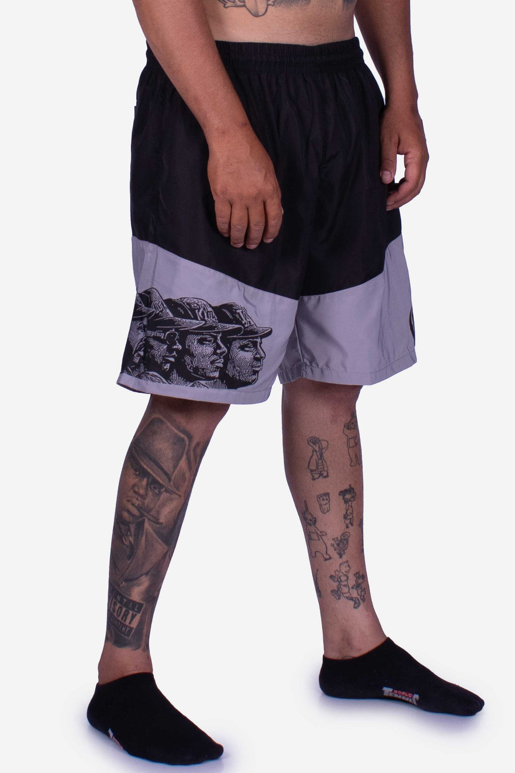 Bermuda Compton Tactel Gangsta Woodcut Preto/Cinza