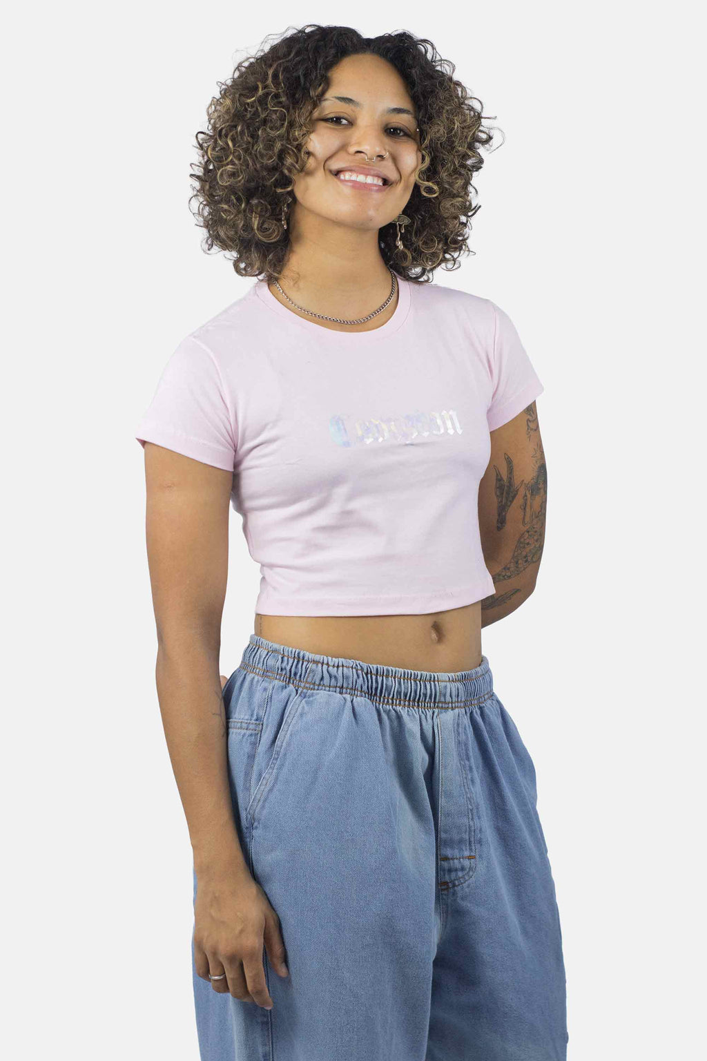 Camiseta Cropped Compton Logo Holográfico Rosa