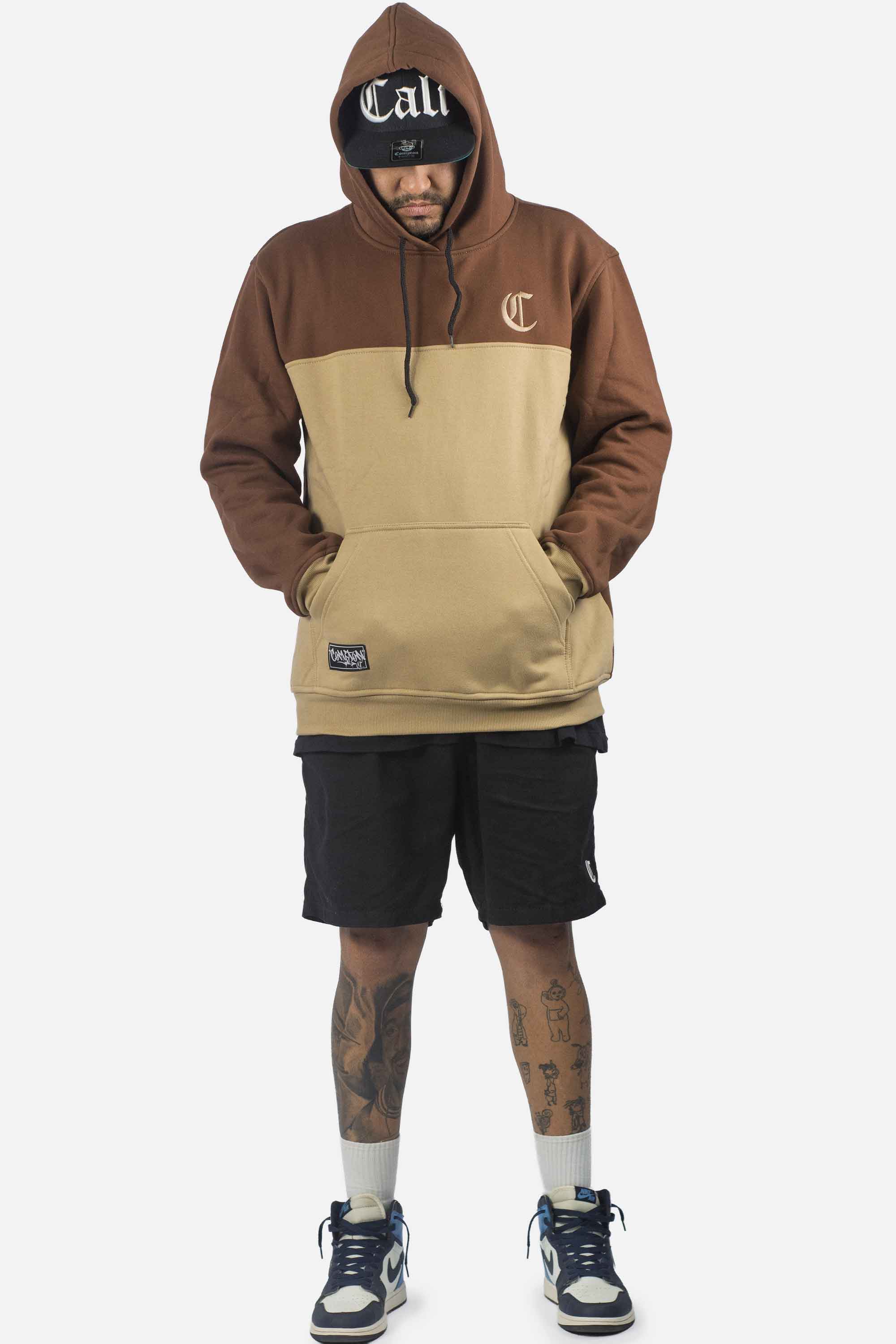 Moletom Compton Canguru Bicolor Bordado Marrom E Caqui