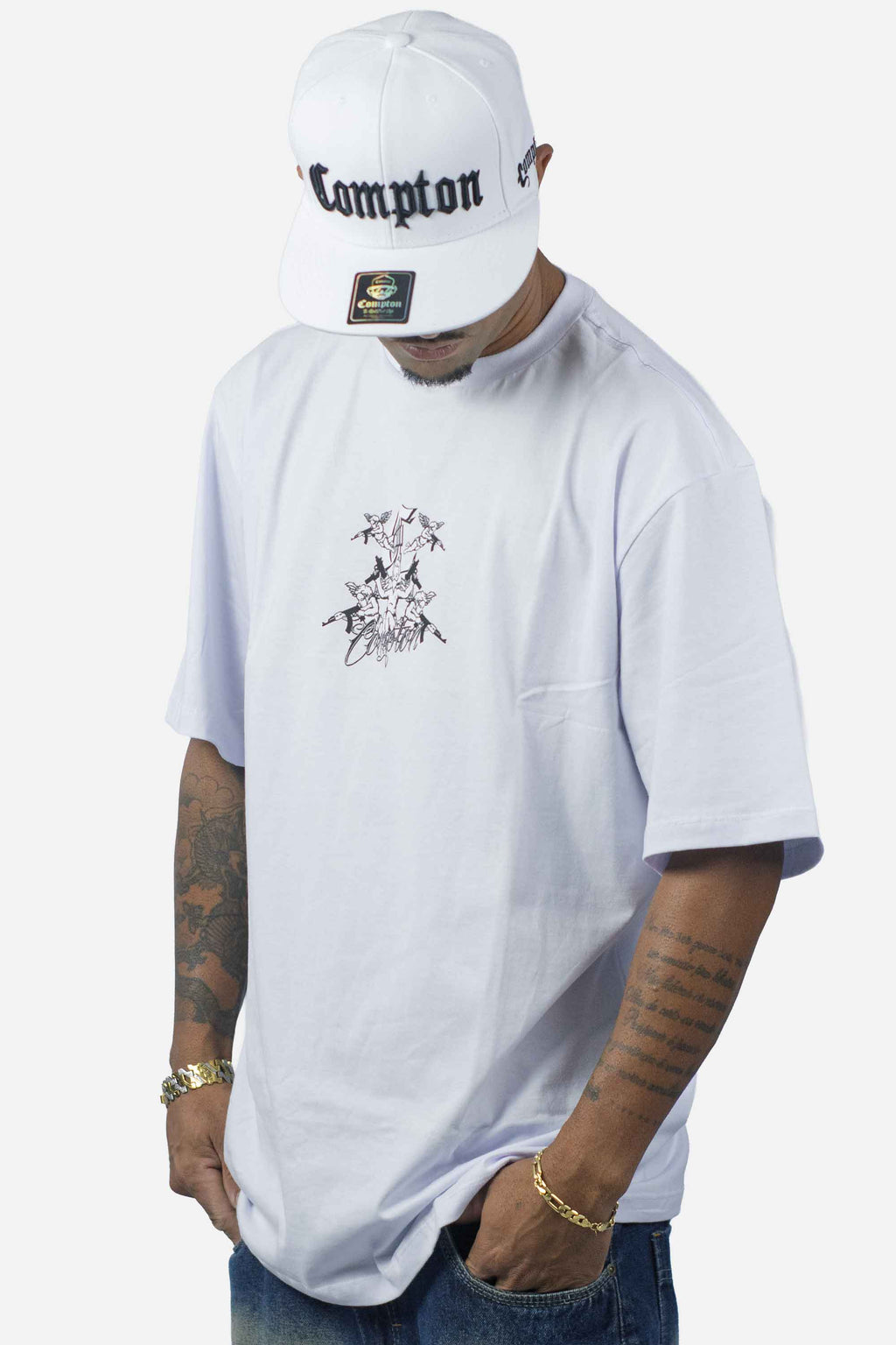Camiseta Compton Oversized Thug Angel Branca