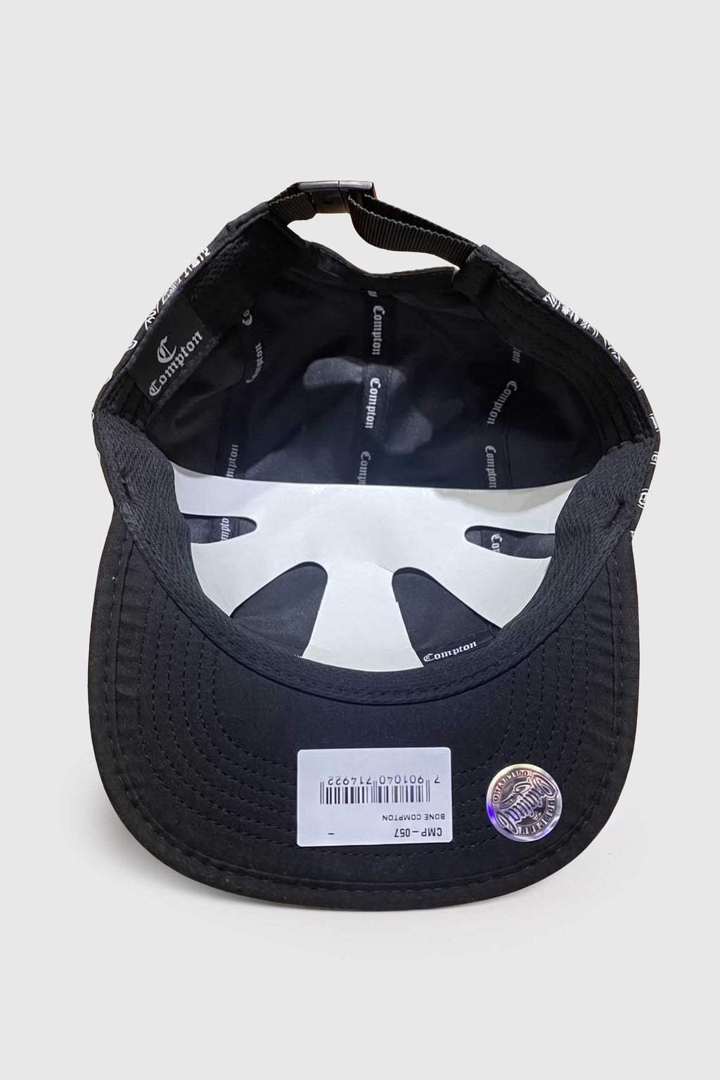 Boné Five Panel Compton Bandana Preto