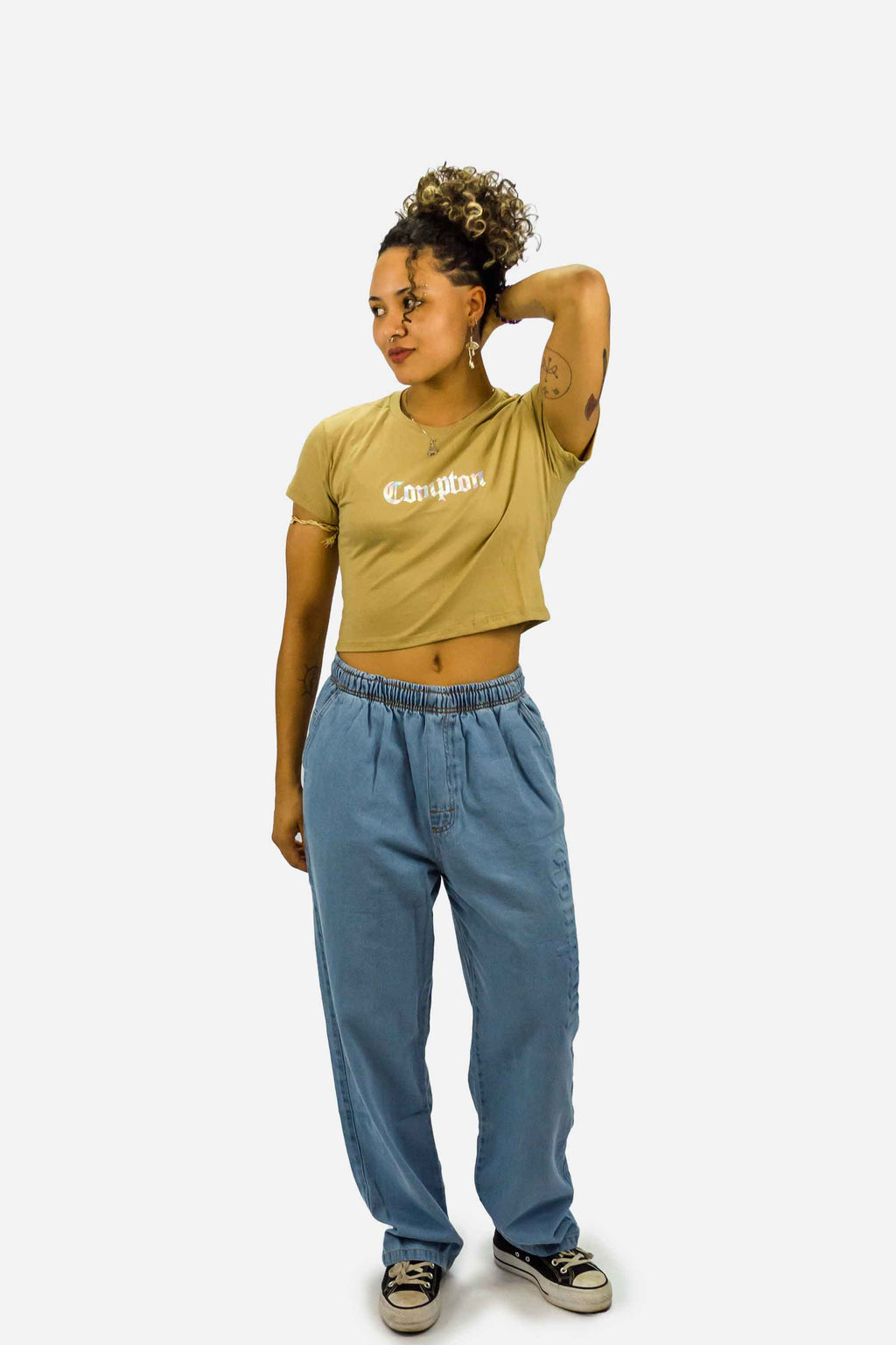 Cropped Compton Logo holográfico Caqui