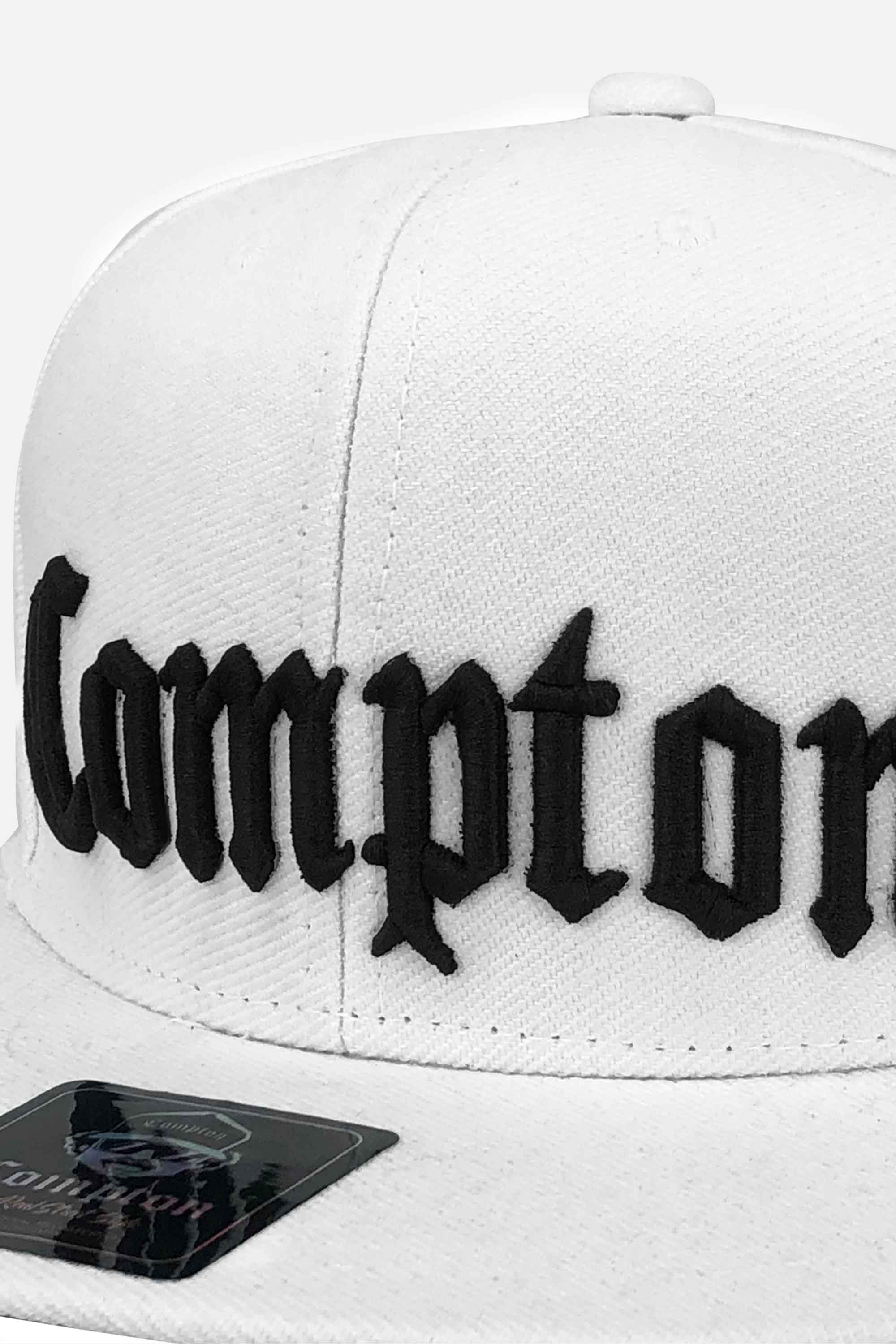 Boné Compton Aba Reta Classic Fechado Branco