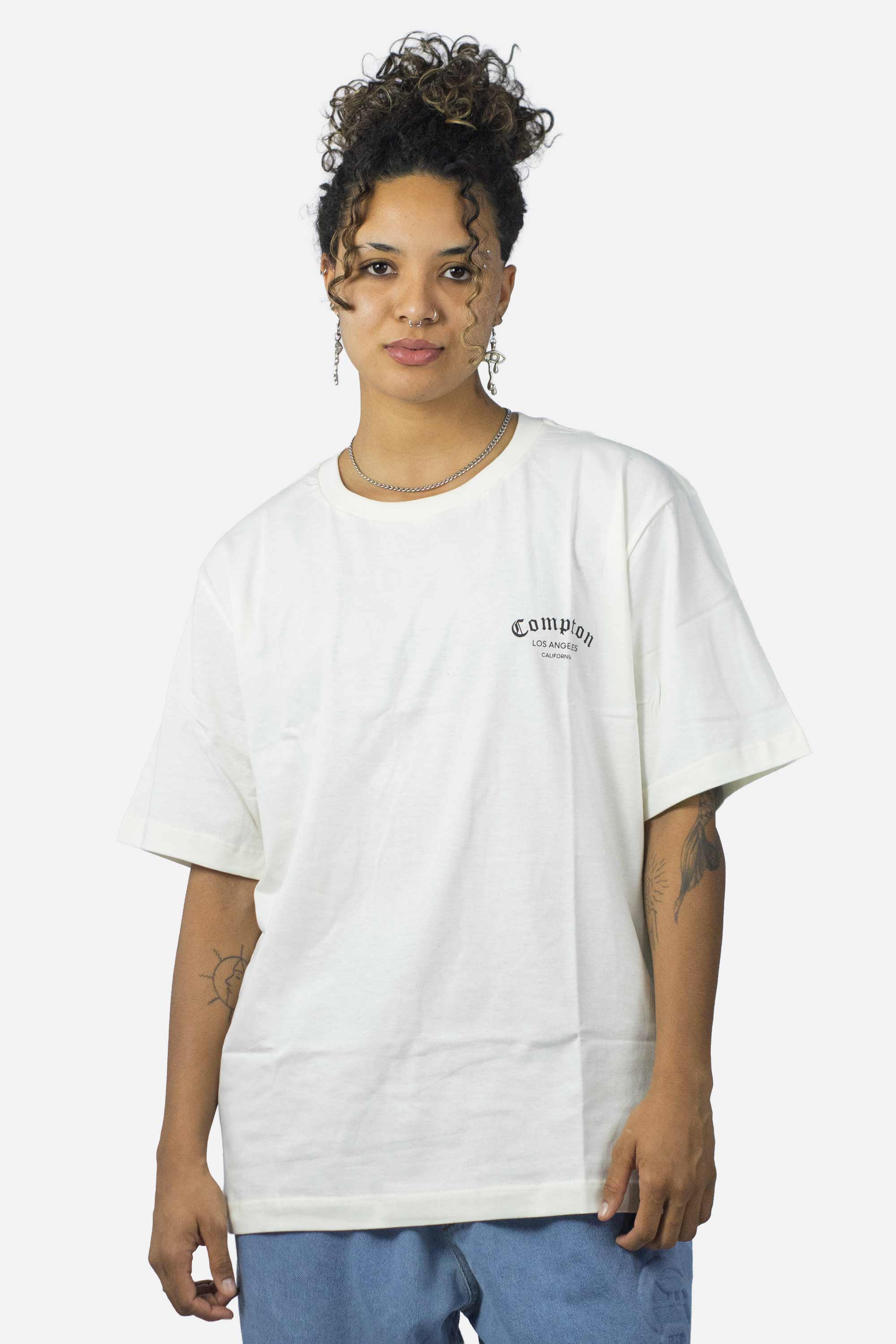 Camiseta Compton Oversized Los Angeles Flag Off White