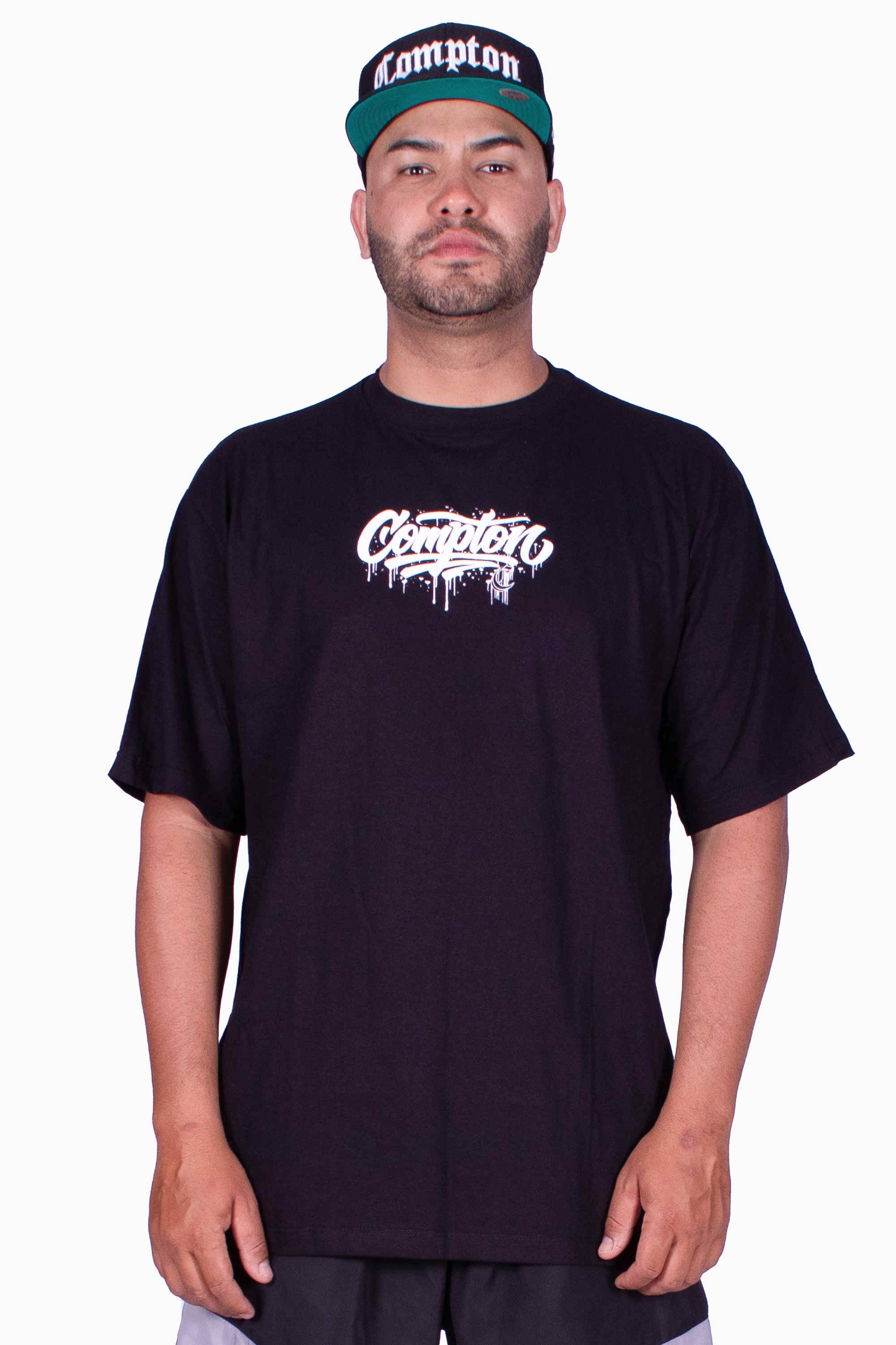 Camiseta Compton Oversized Drained Preta