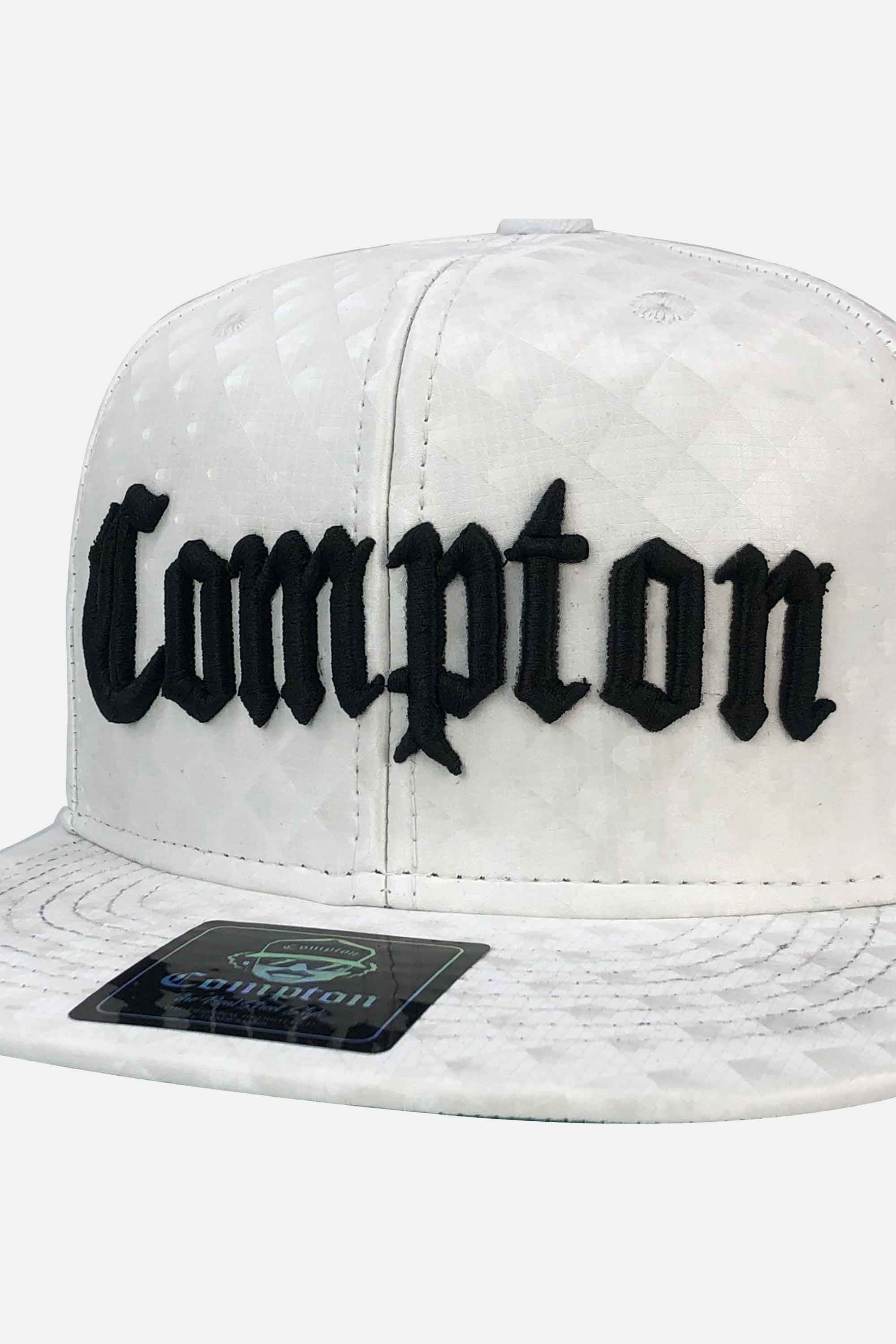 Boné Compton Aba Reta Classic Couro Branco