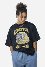 Camiseta Compton Oversized Champion Rings Preta - COMPTON