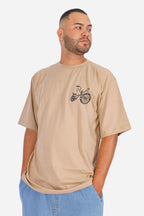 Camiseta Compton Oversized Lowbike Legacy Caqui