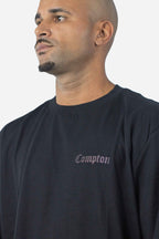 Camiseta Compton Oversized Refletiva Luminous Preta