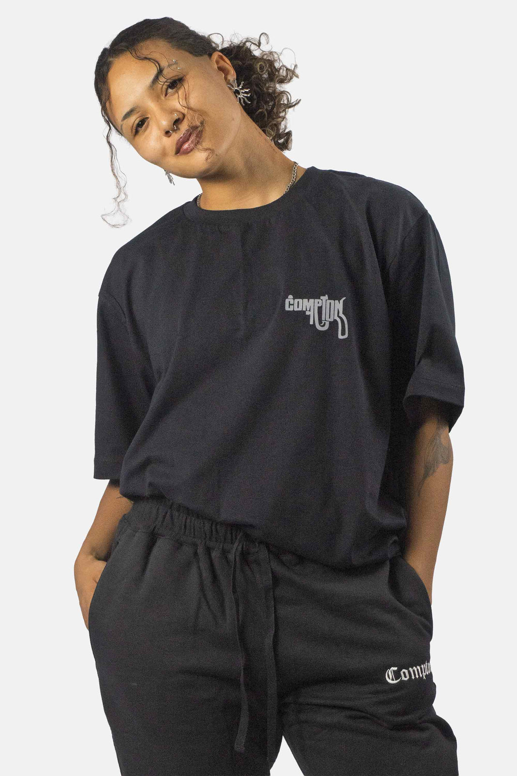 Camiseta Compton Oversized Fatal Weapon Preta