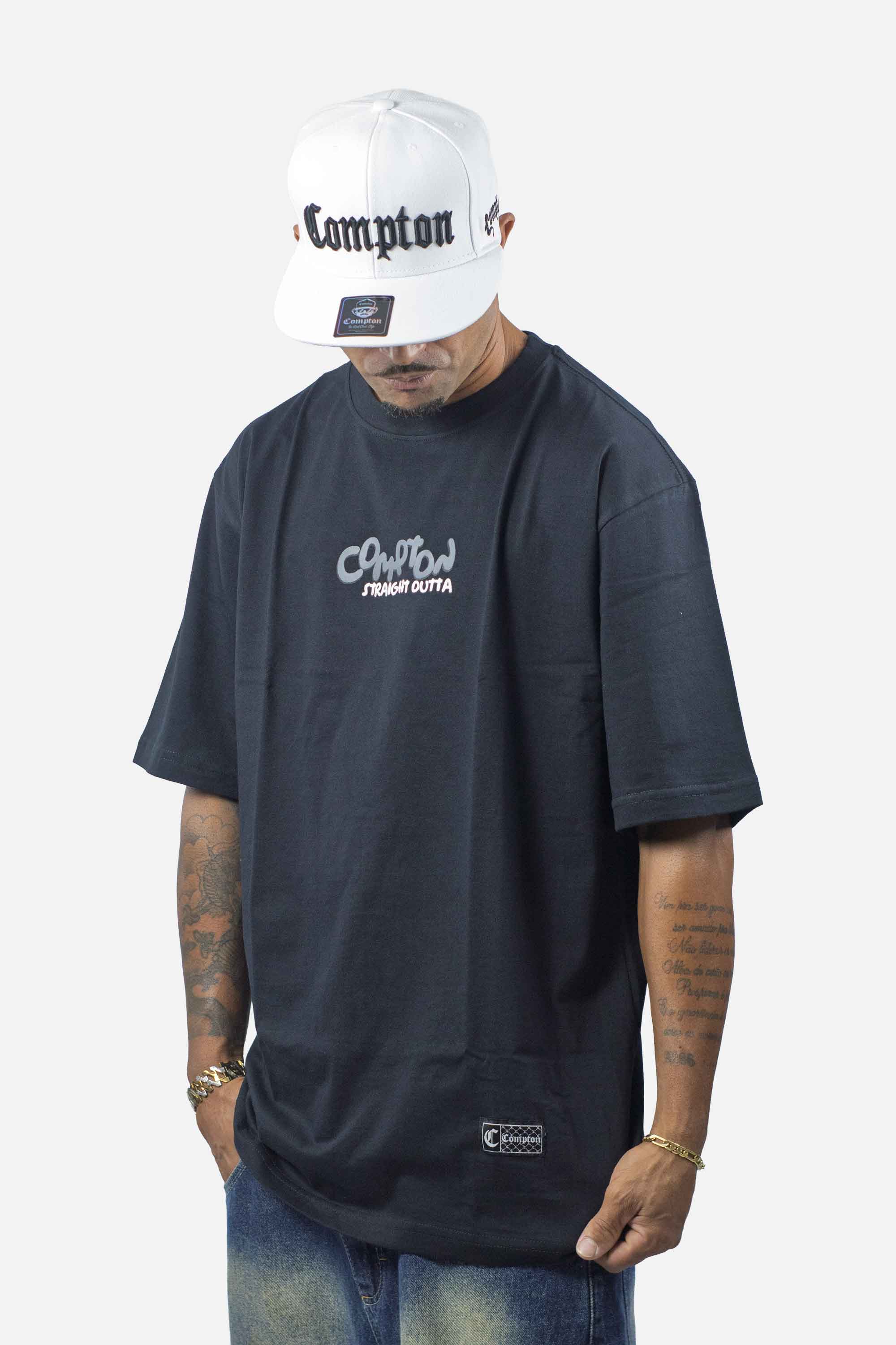 Camiseta Compton Oversized Straigh Outta Preta – COMPTON
