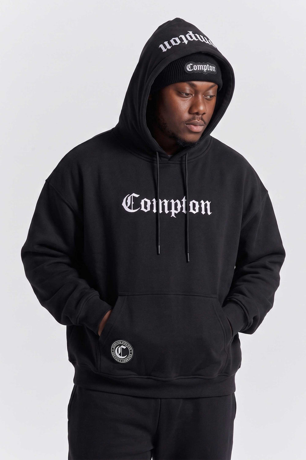 Moletom Compton Canguru Classico Bordado Capuz Preto