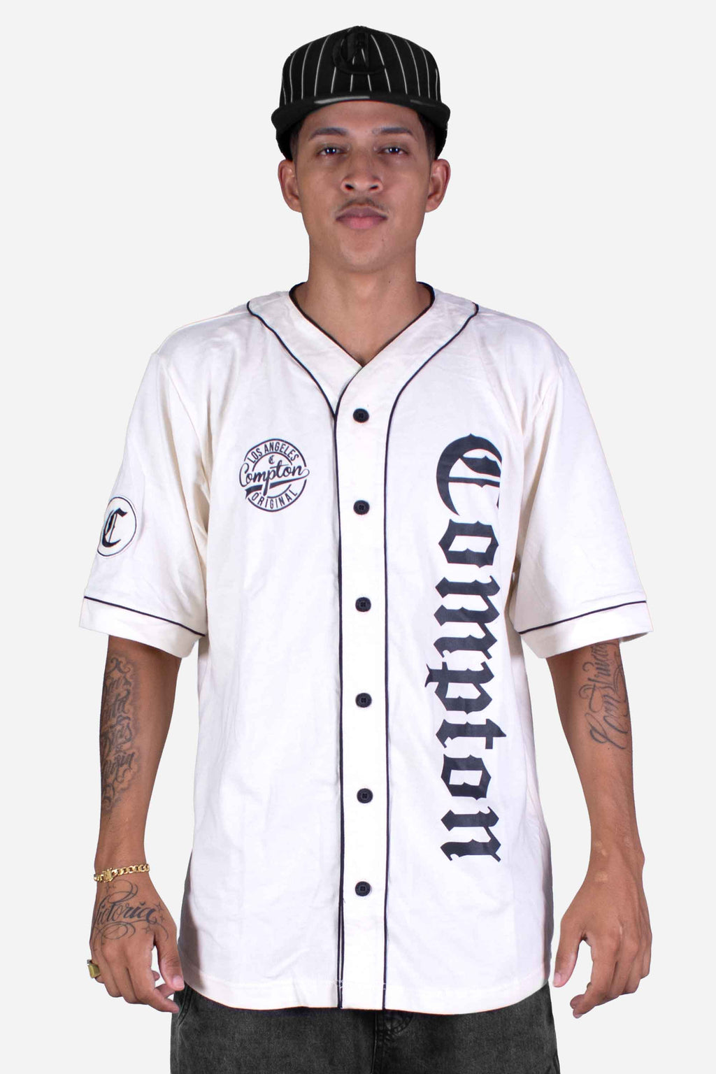 Camisa De Botão Baseball Compton Logo Off White - COMPTON