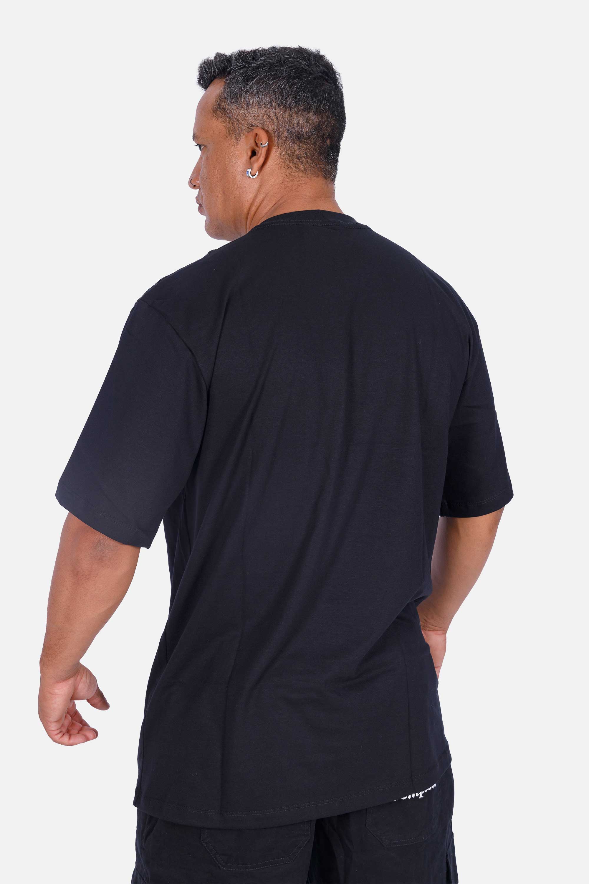 Camiseta Compton Oversized Classic Preta