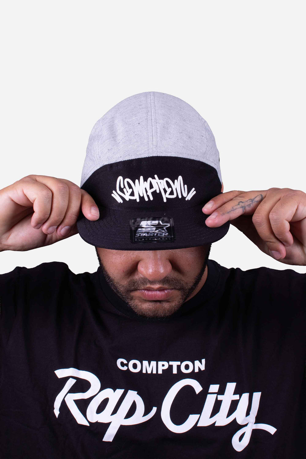 Boné Five Panel Collab Starter X Compton Clic Cinza