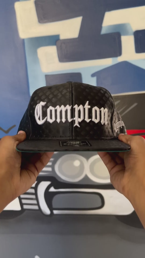 Boné Compton Aba Reta Classic Couro Preto